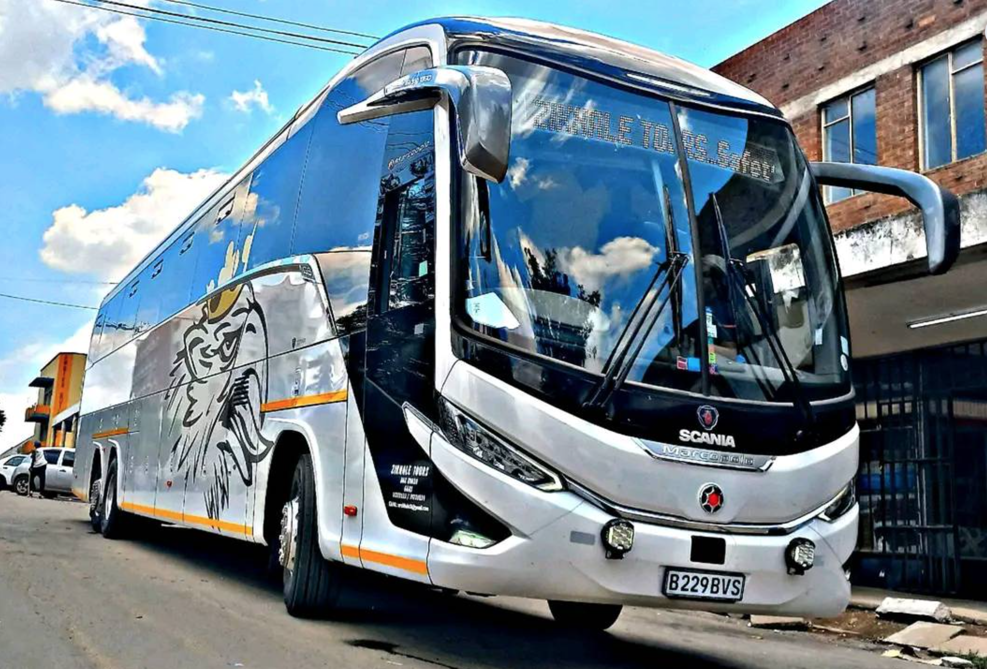 KG Tours interior — premium comfort